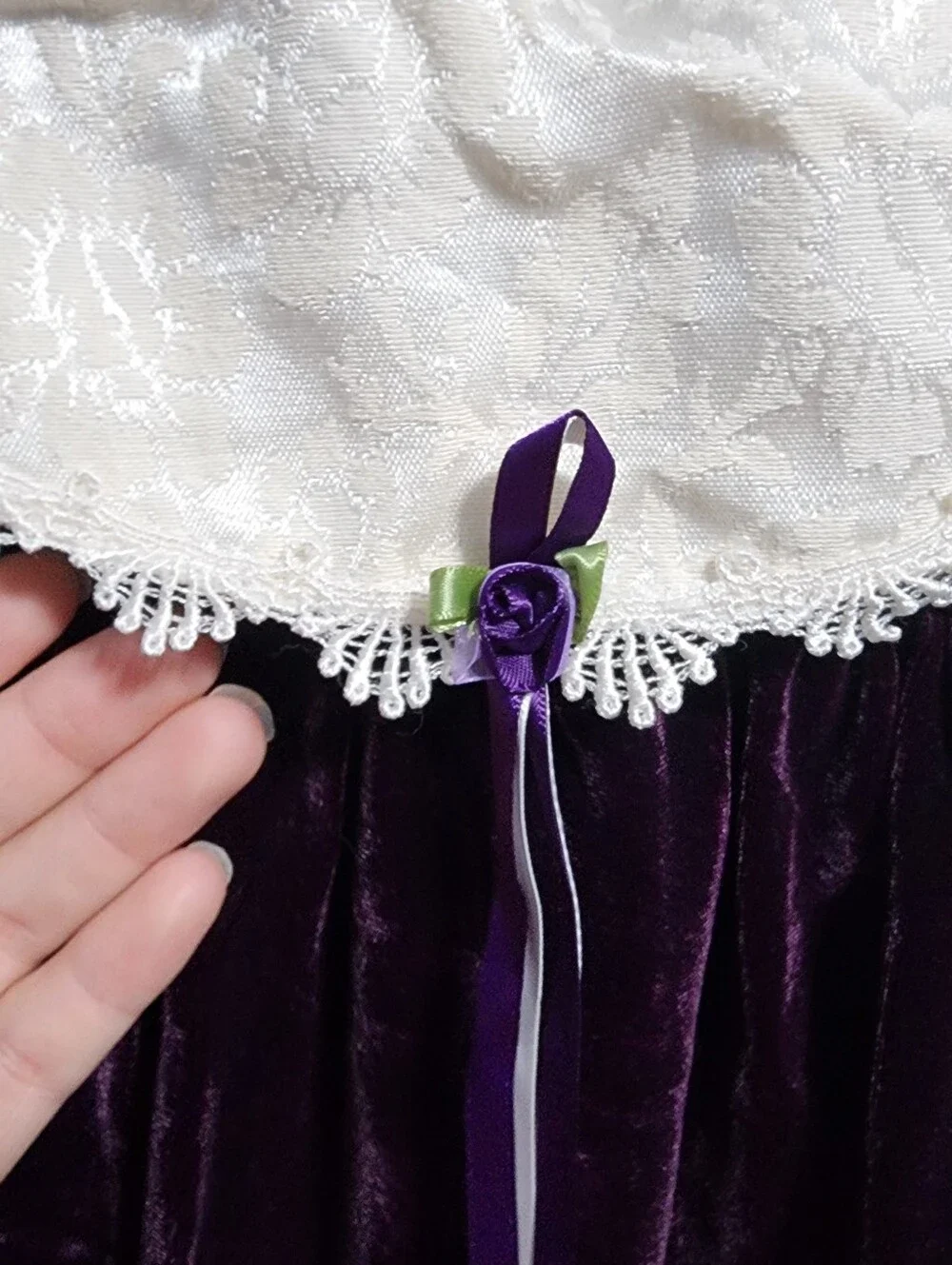 VTG Chantilly Place Purple Velvet Holiday Dress 4T Lace Victorian Coquette